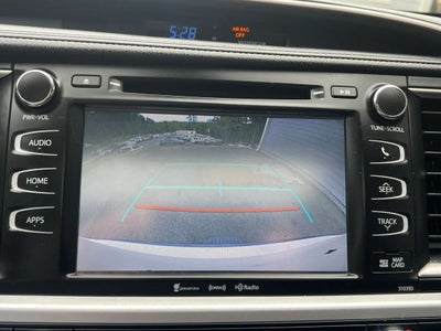 2019 Toyota Highlander XLE Sport Utility 4D