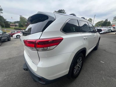 2019 Toyota Highlander XLE Sport Utility 4D