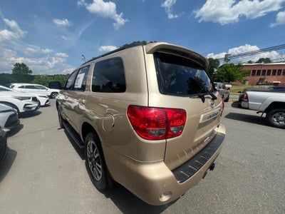 2017 Toyota Sequoia SR5 Sport Utility 4D