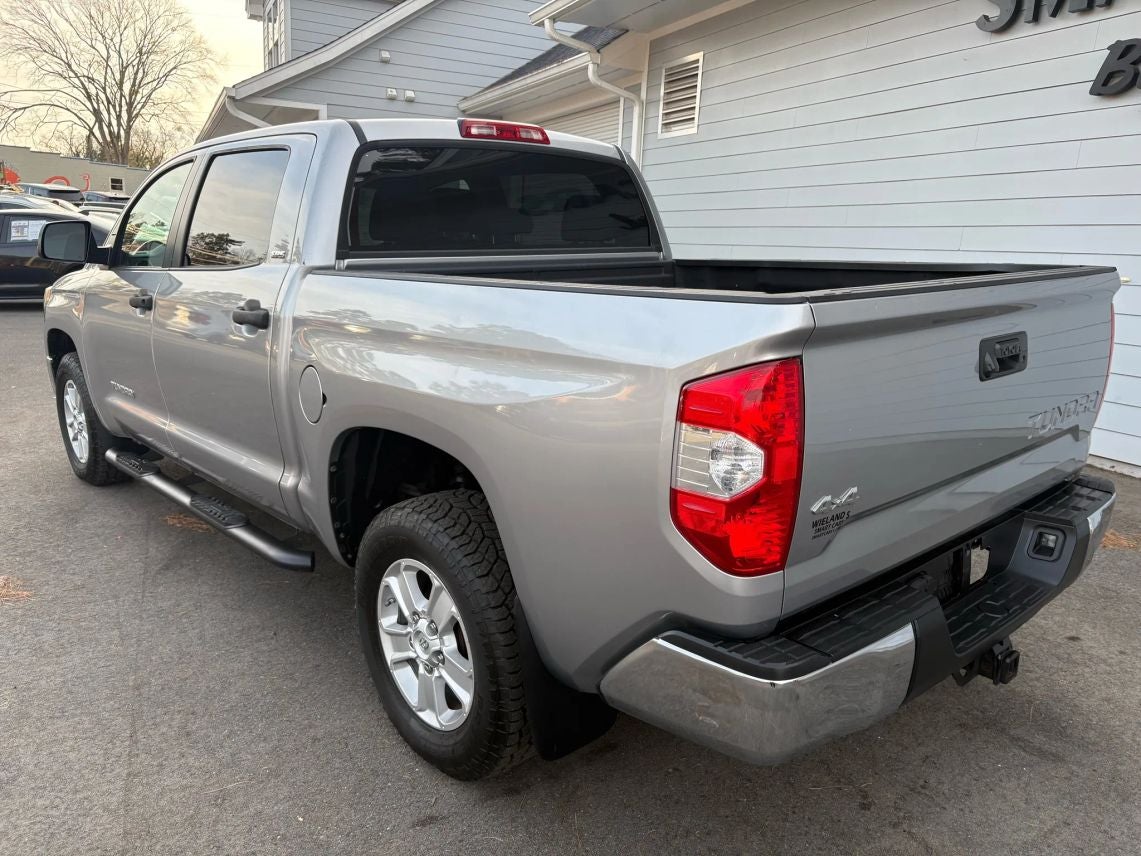 2019 Toyota Tundra CrewMax SR5 Pickup 4D 5 1/2 ft