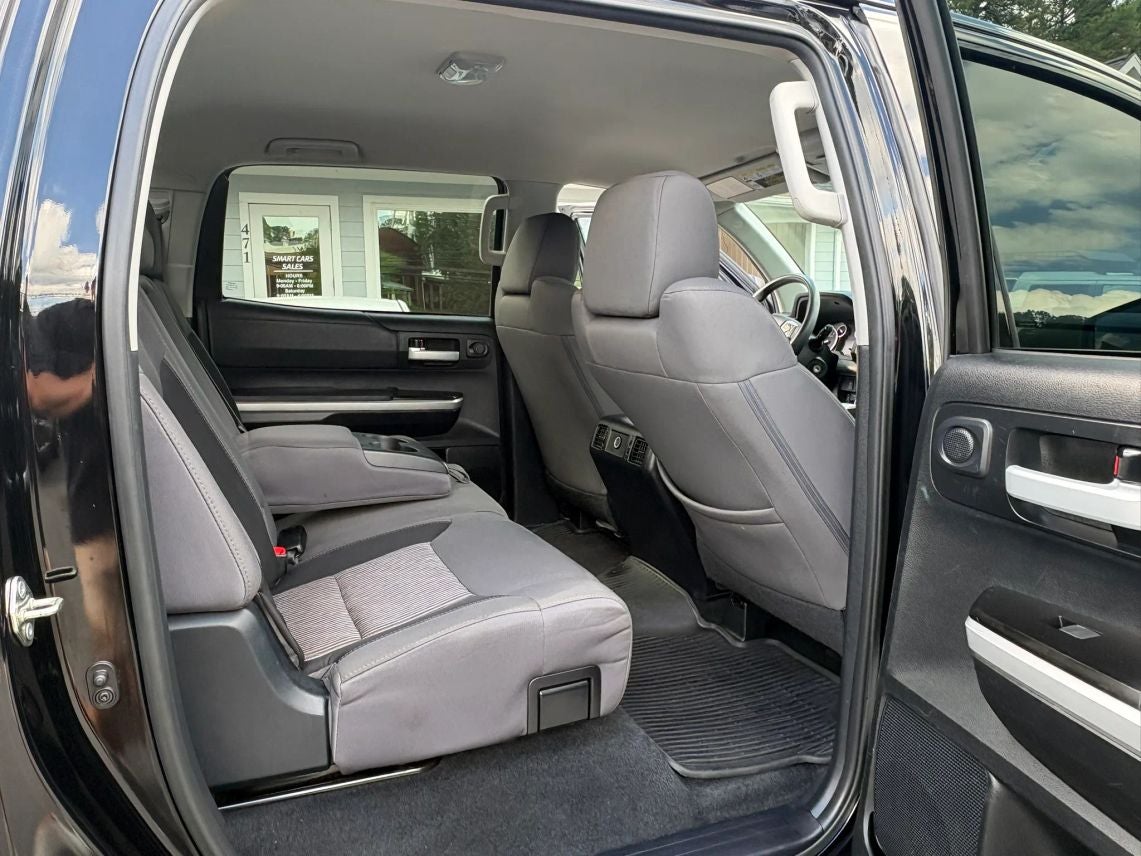 2017 Toyota Tundra CrewMax SR5 Pickup 4D 5 1/2 ft