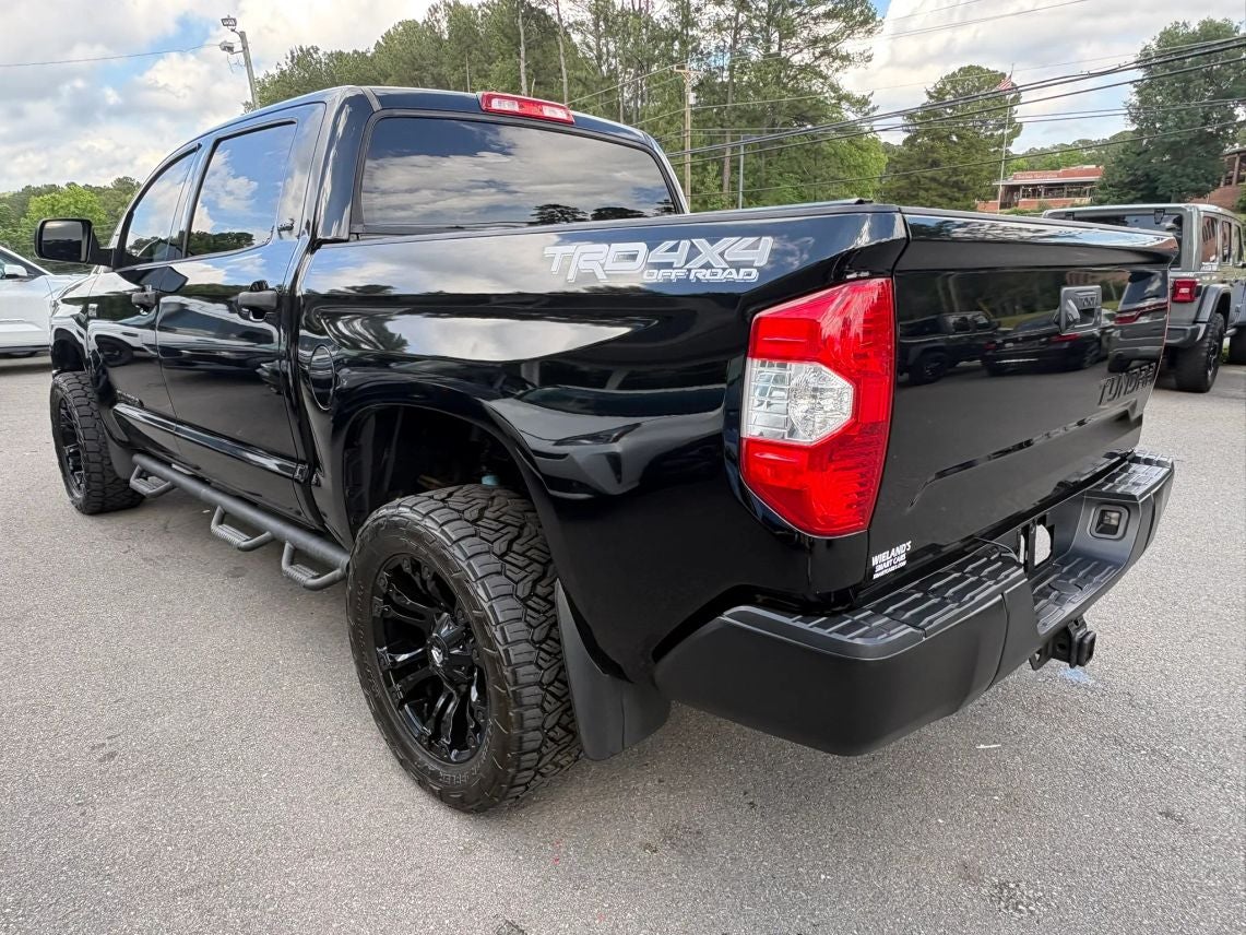 2017 Toyota Tundra CrewMax SR5 Pickup 4D 5 1/2 ft