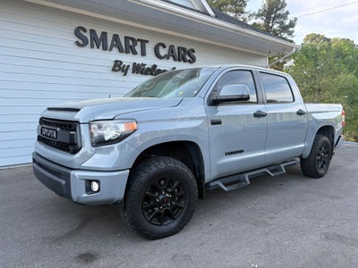 2017 Toyota Tundra CrewMax TRD Pro Pickup 4D 5 1/2 ft