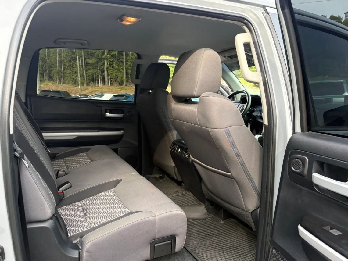 2019 Toyota Tundra CrewMax SR5 Pickup 4D 5 1/2 ft