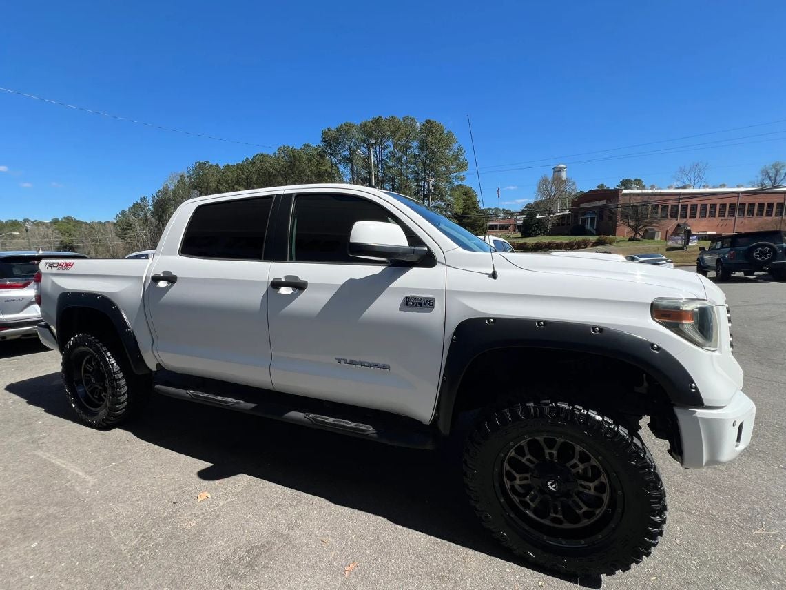 2018 Toyota Tundra CrewMax SR5 Pickup 4D 5 1/2 ft