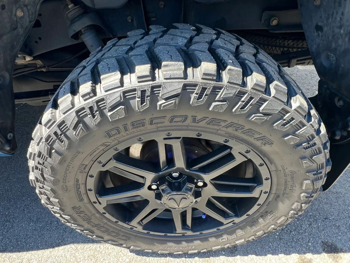 2018 Toyota Tundra CrewMax SR5 Pickup 4D 5 1/2 ft