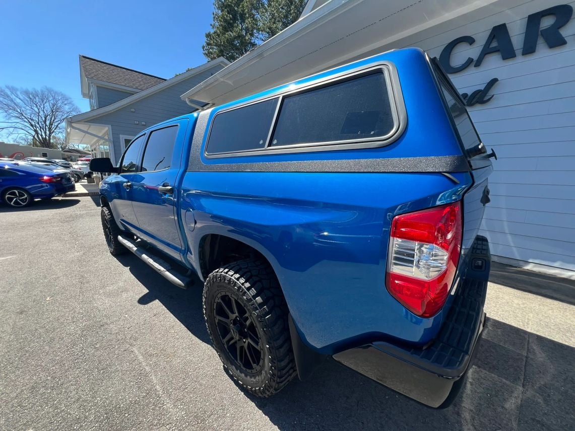 2018 Toyota Tundra CrewMax SR5 Pickup 4D 5 1/2 ft