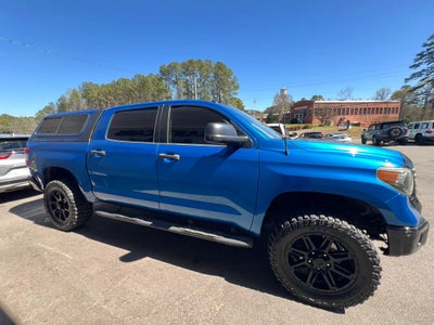 2018 Toyota Tundra CrewMax SR5 Pickup 4D 5 1/2 ft