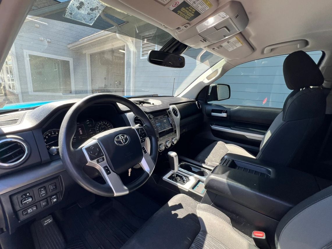 2018 Toyota Tundra CrewMax SR5 Pickup 4D 5 1/2 ft