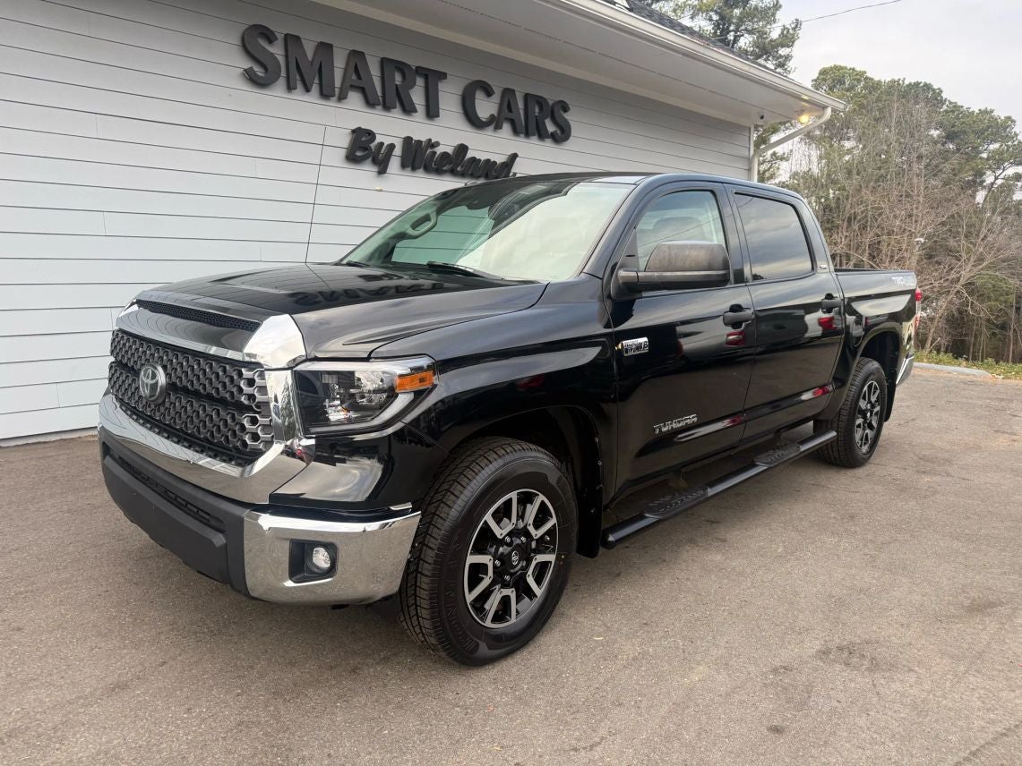 2019 Toyota Tundra CrewMax SR5 Pickup 4D 5 1/2 ft