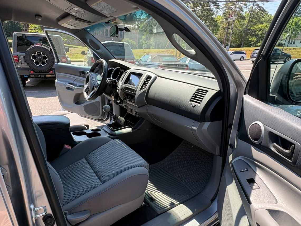 2014 Toyota Tacoma Double Cab Pickup 4D 5 ft