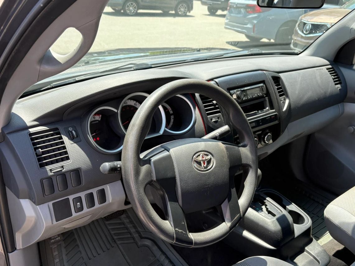 2012 Toyota Tacoma Regular Cab Pickup 2D 6 ft