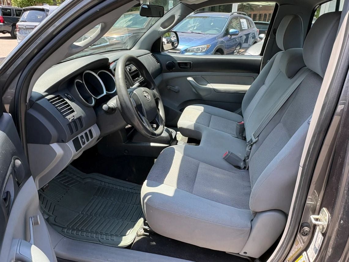 2012 Toyota Tacoma Regular Cab Pickup 2D 6 ft