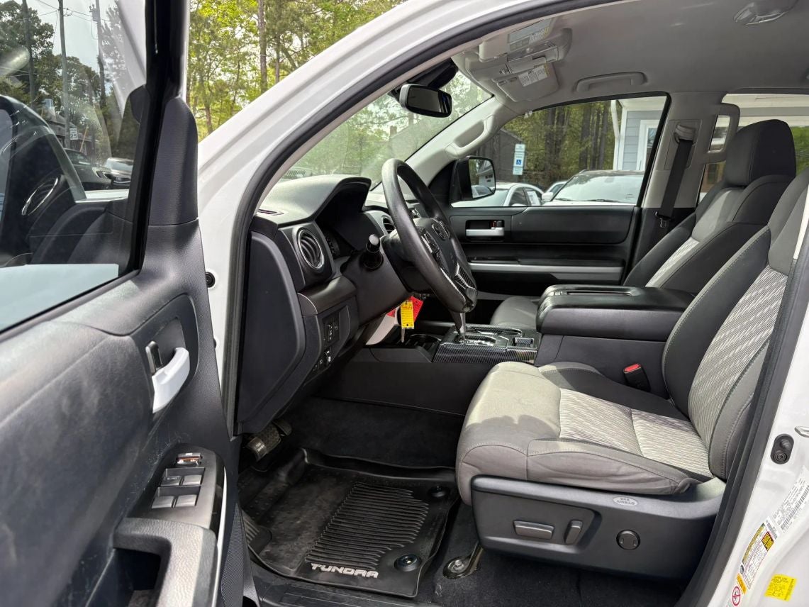 2018 Toyota Tundra Double Cab SR5 Pickup 4D 6 1/2 ft