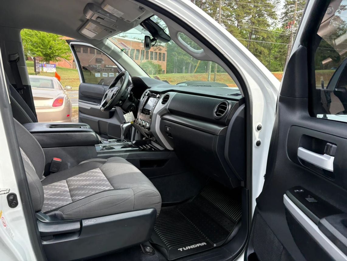 2018 Toyota Tundra Double Cab SR5 Pickup 4D 6 1/2 ft