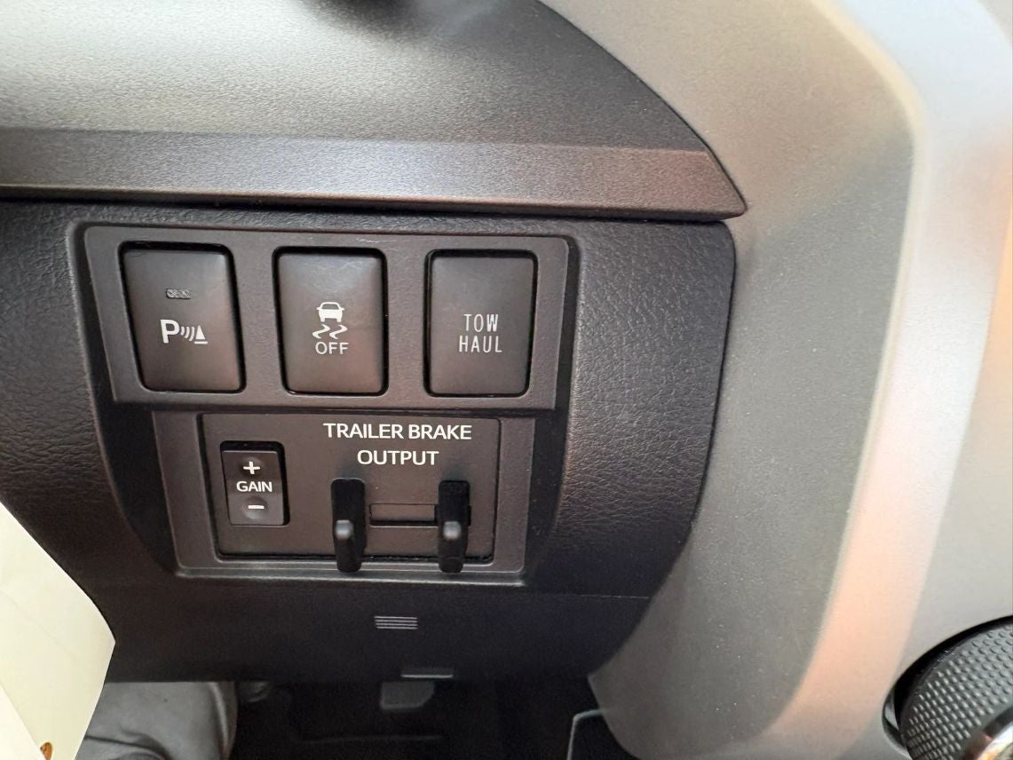 2018 Toyota Tundra Double Cab SR5 Pickup 4D 6 1/2 ft