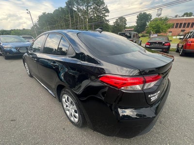2024 Toyota Corolla LE Sedan 4D