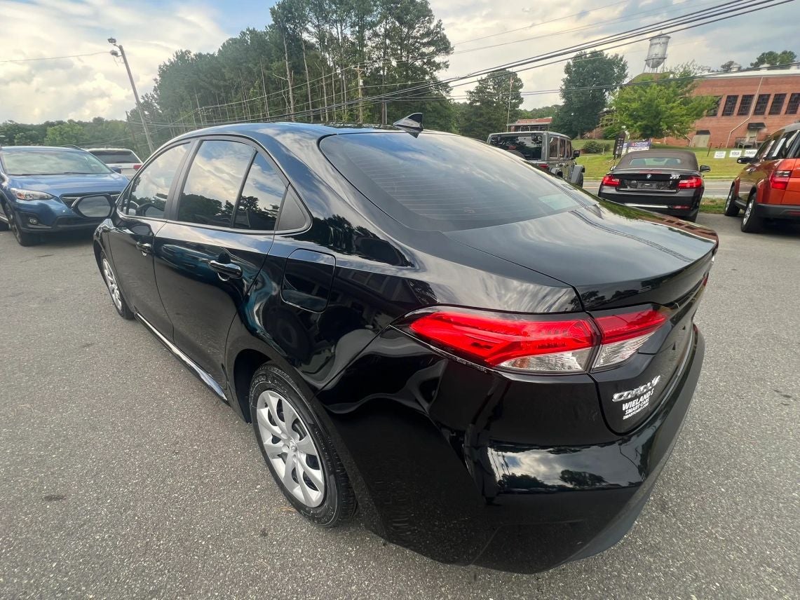 2024 Toyota Corolla LE Sedan 4D