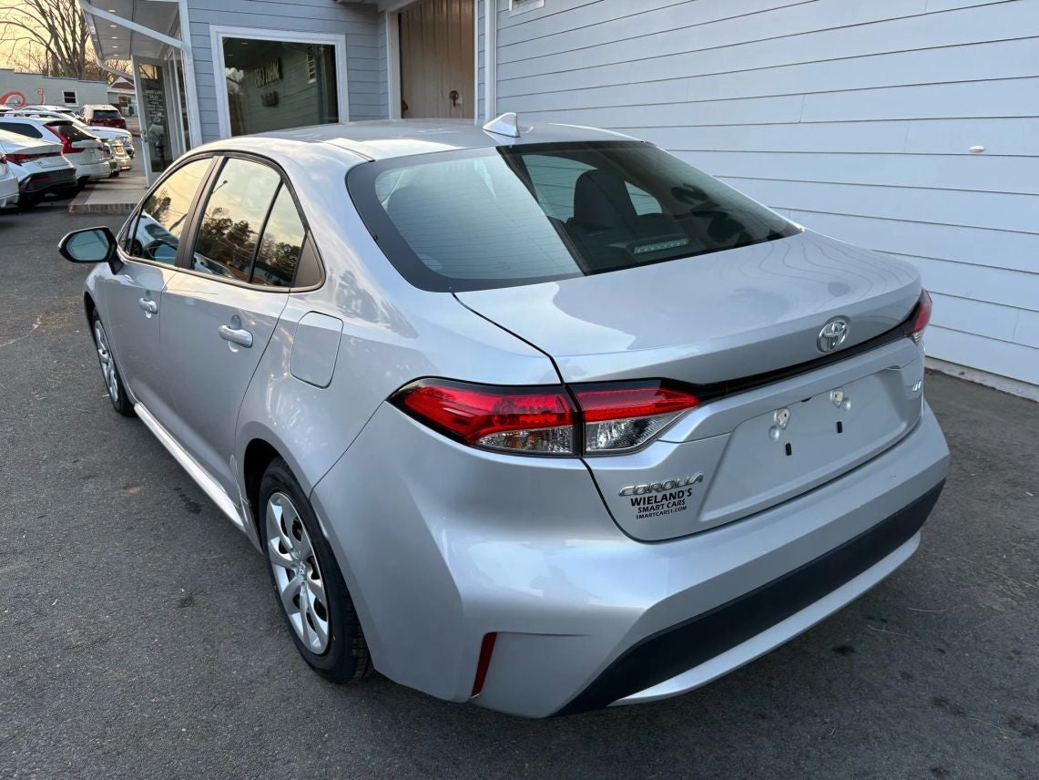 2021 Toyota Corolla LE Sedan 4D