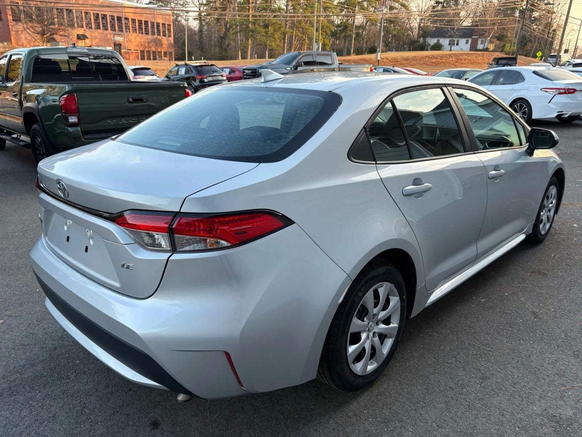 2021 Toyota Corolla LE Sedan 4D
