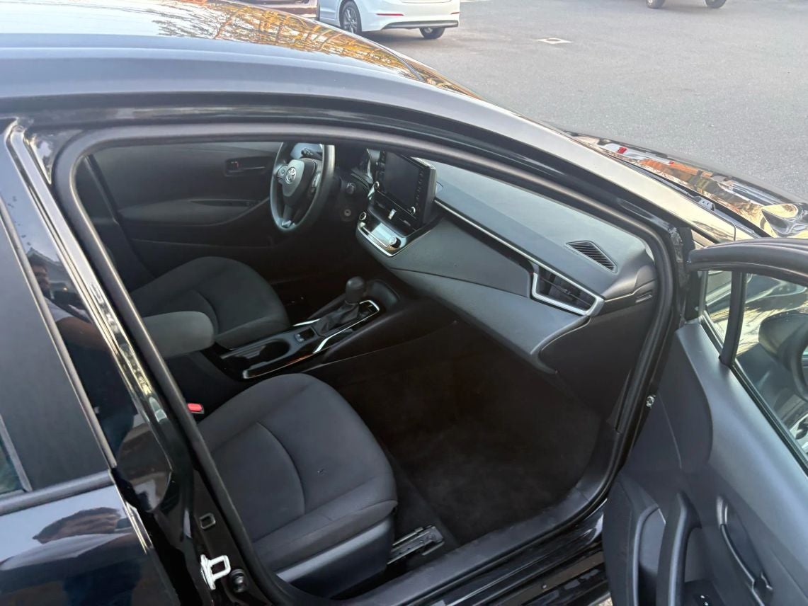 2022 Toyota Corolla LE Sedan 4D