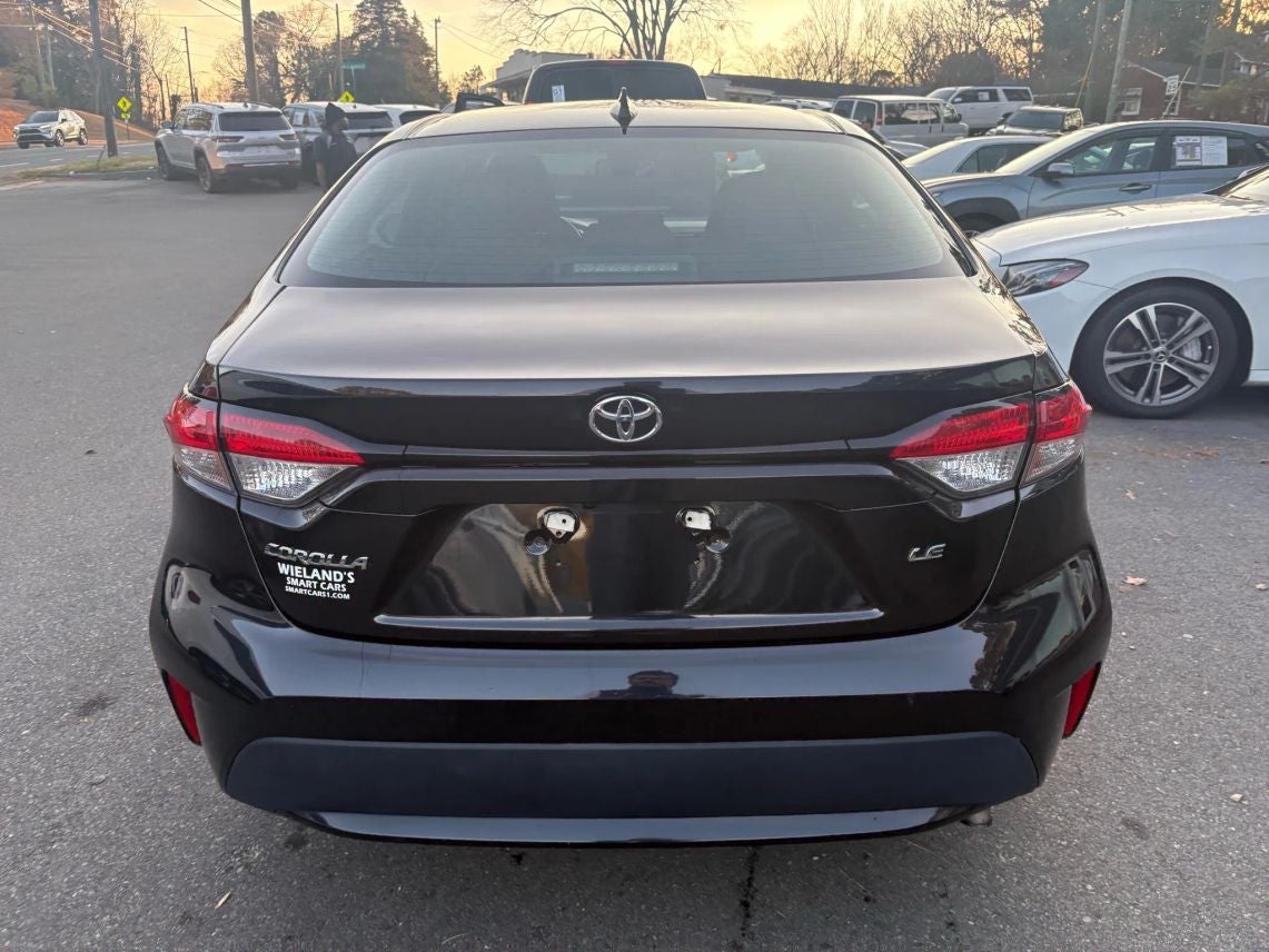 2022 Toyota Corolla LE Sedan 4D