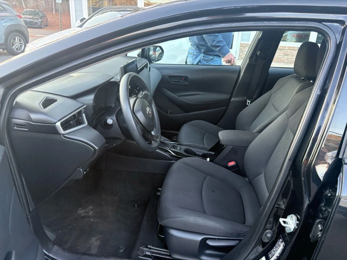 2022 Toyota Corolla LE Sedan 4D