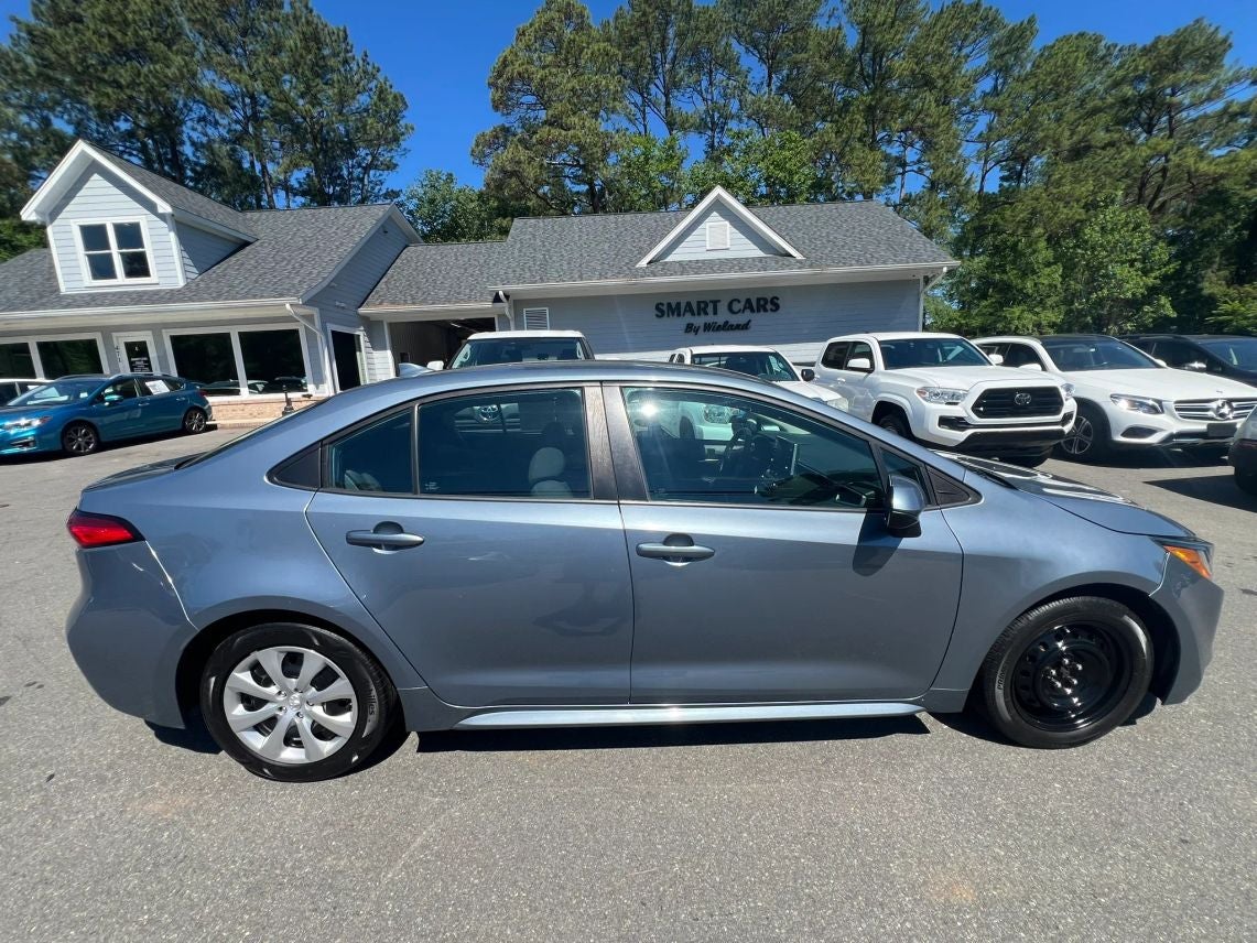 2021 Toyota Corolla LE Sedan 4D