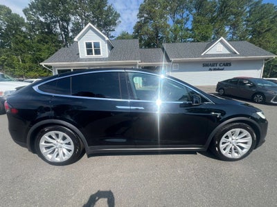 2018 Tesla Model X 75D Sport Utility 4D