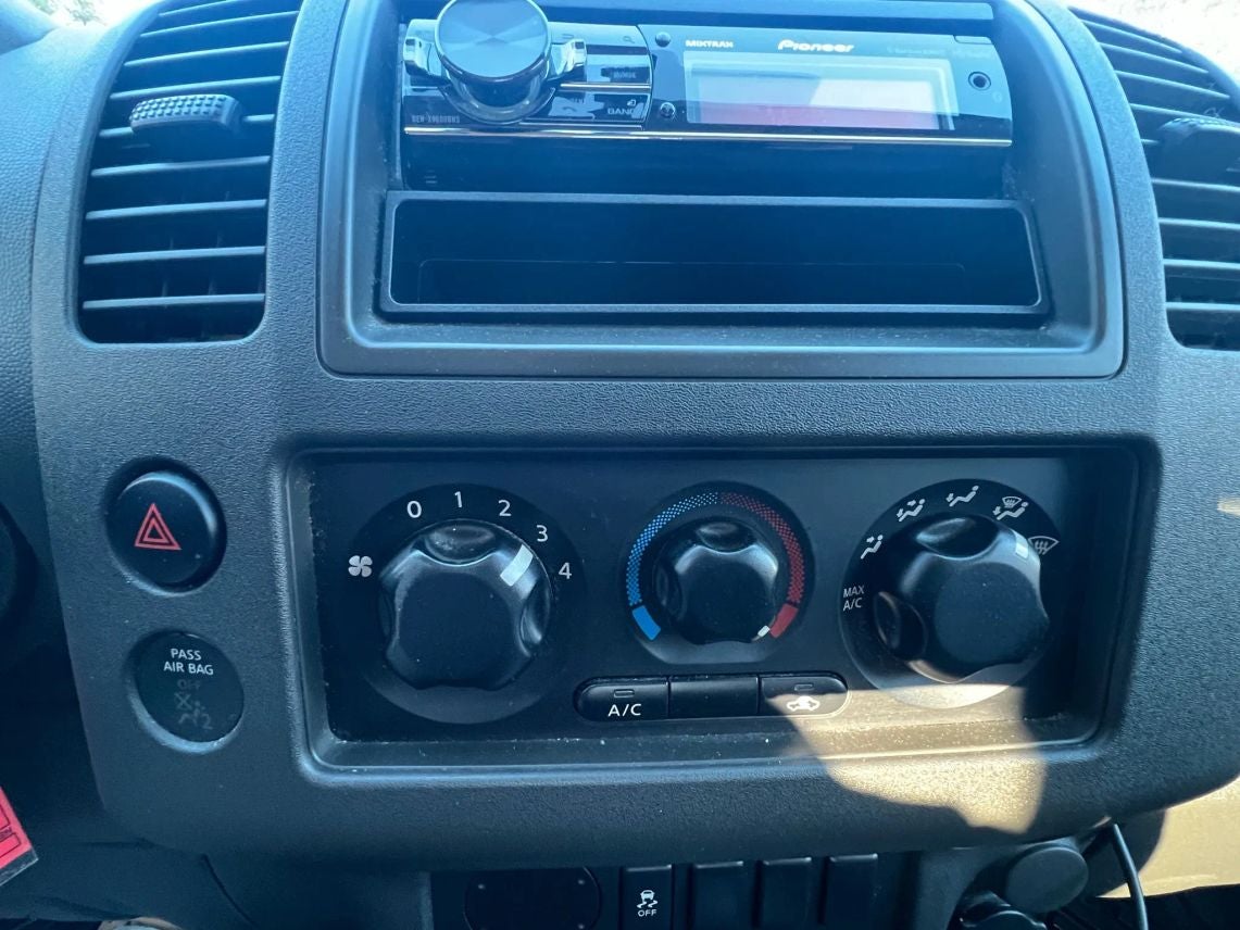 2012 Suzuki Equator Extended Cab Pickup 2D 6 ft