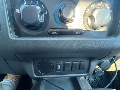 2012 Suzuki Equator Extended Cab Pickup 2D 6 ft