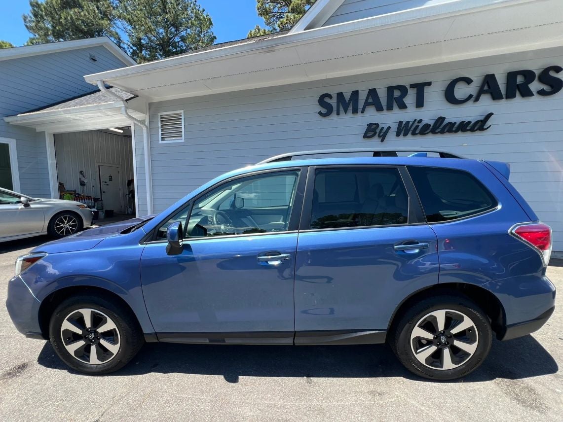 2017 Subaru Forester 2.5i Premium Sport Utility 4D