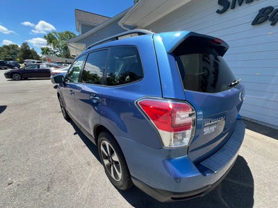 2017 Subaru Forester 2.5i Premium Sport Utility 4D