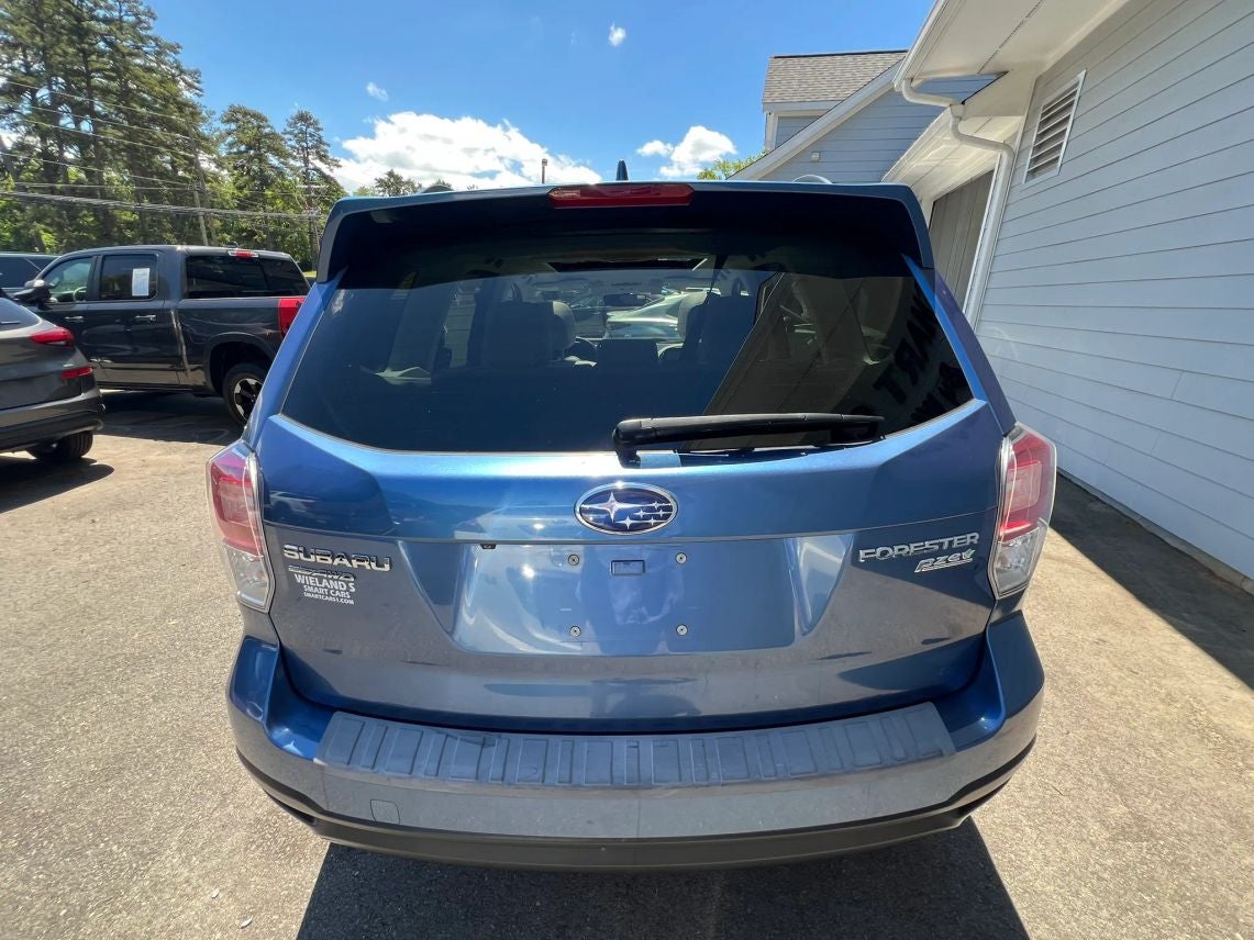 2017 Subaru Forester 2.5i Premium Sport Utility 4D
