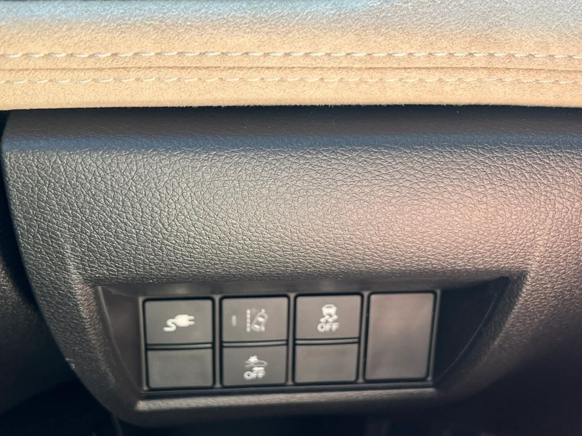 2018 Honda Clarity Plug-in Hybrid Touring Sedan 4D