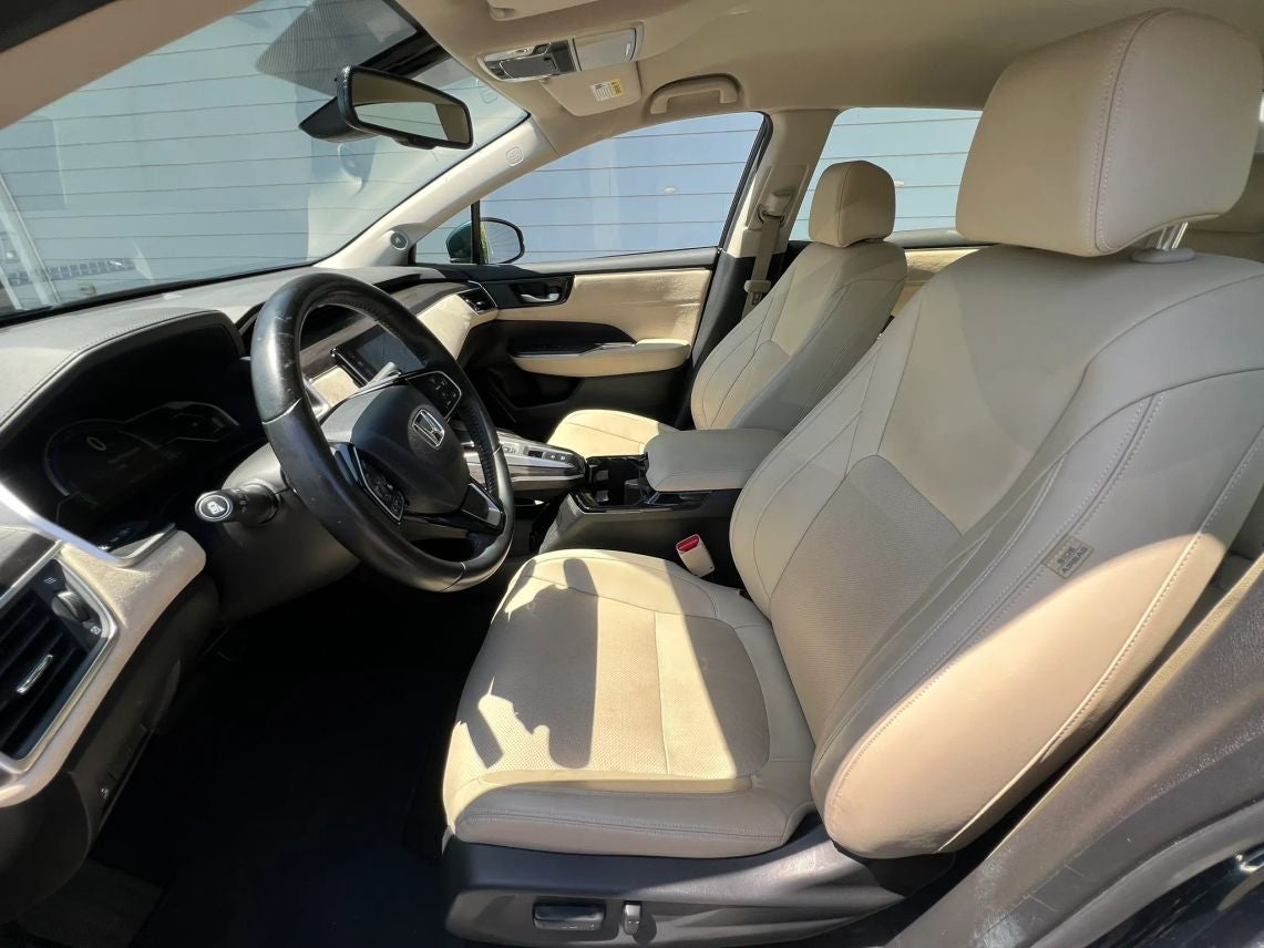 2018 Honda Clarity Plug-in Hybrid Touring Sedan 4D
