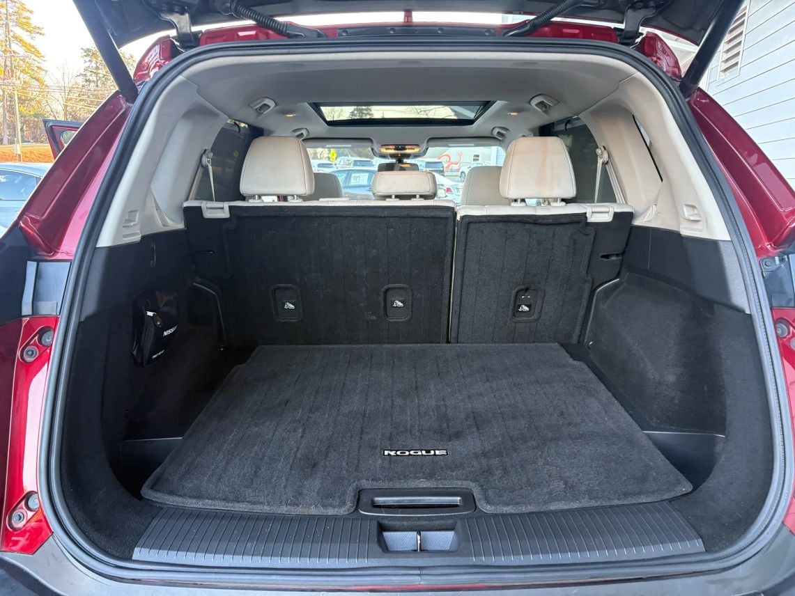 2021 Nissan Rogue SV Sport Utility 4D