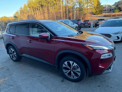 2021 Nissan Rogue SV Sport Utility 4D