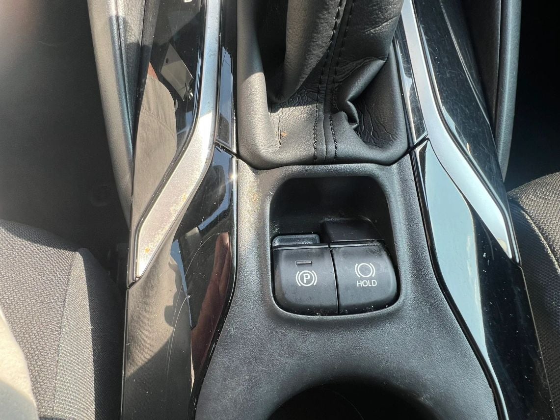 2021 Toyota Corolla LE Sedan 4D