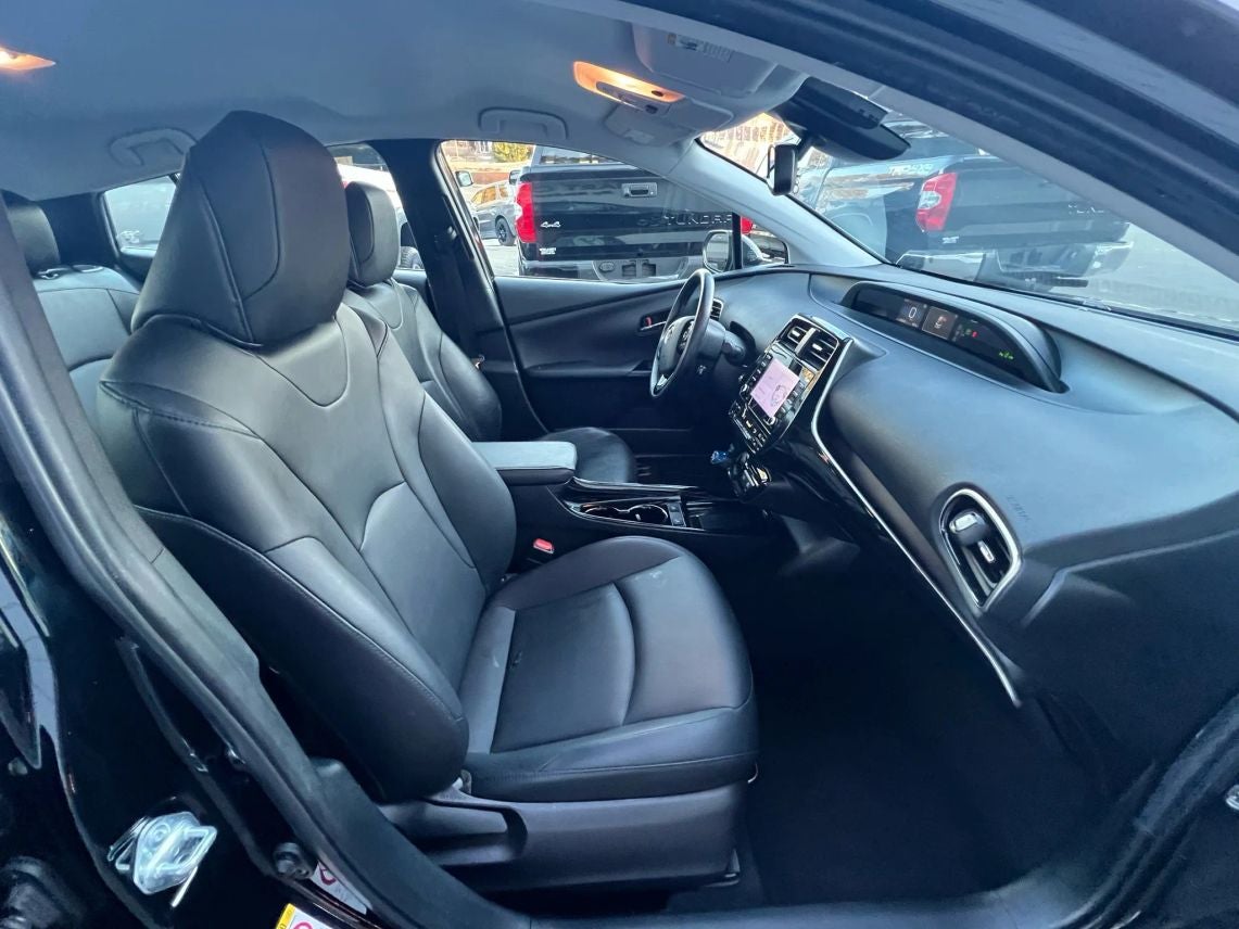 2022 Toyota Prius XLE Hatchback 4D