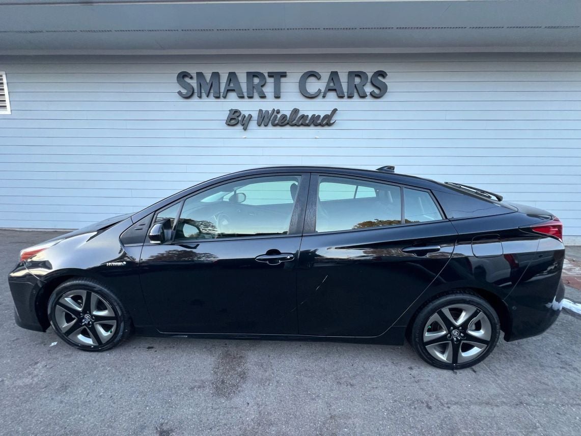 2022 Toyota Prius XLE Hatchback 4D