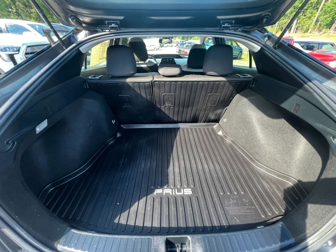 2019 Toyota Prius L Eco Hatchback 4D
