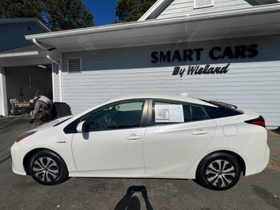 2019 Toyota Prius XLE Hatchback 4D
