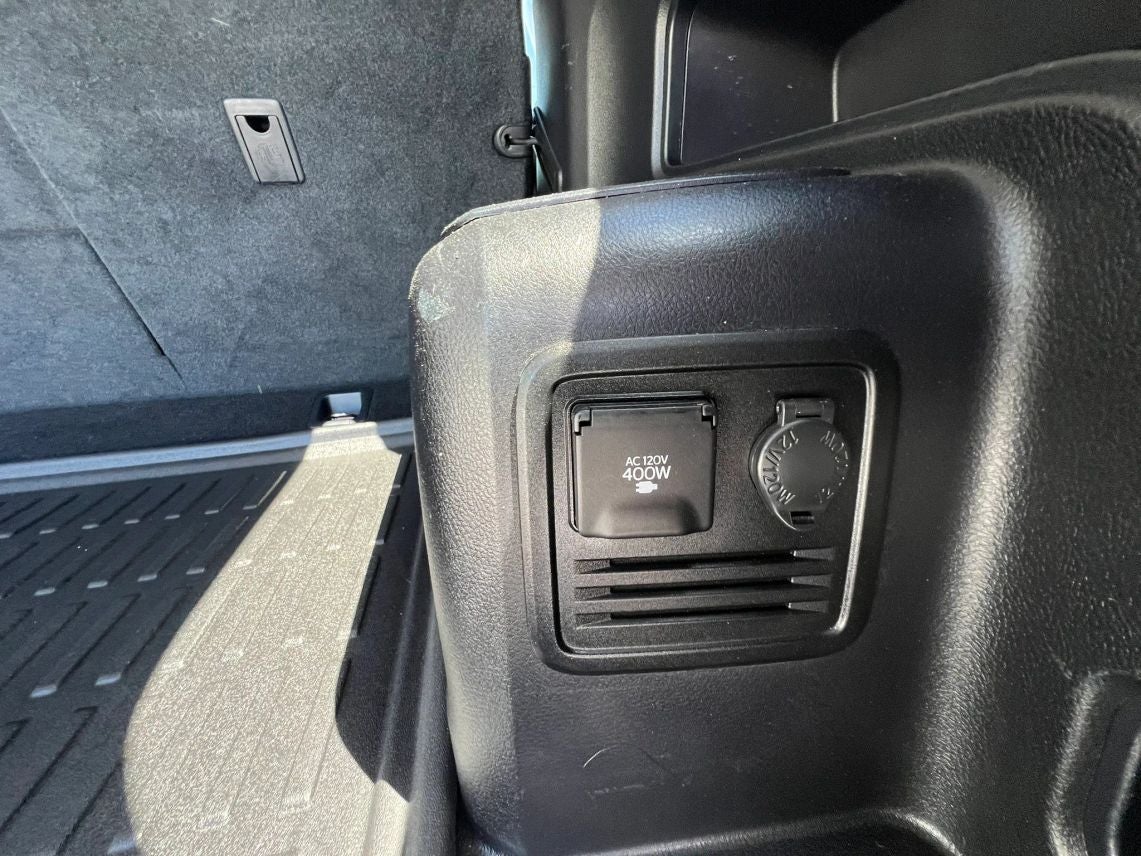 2018 Toyota 4Runner SR5 Premium Sport Utility 4D