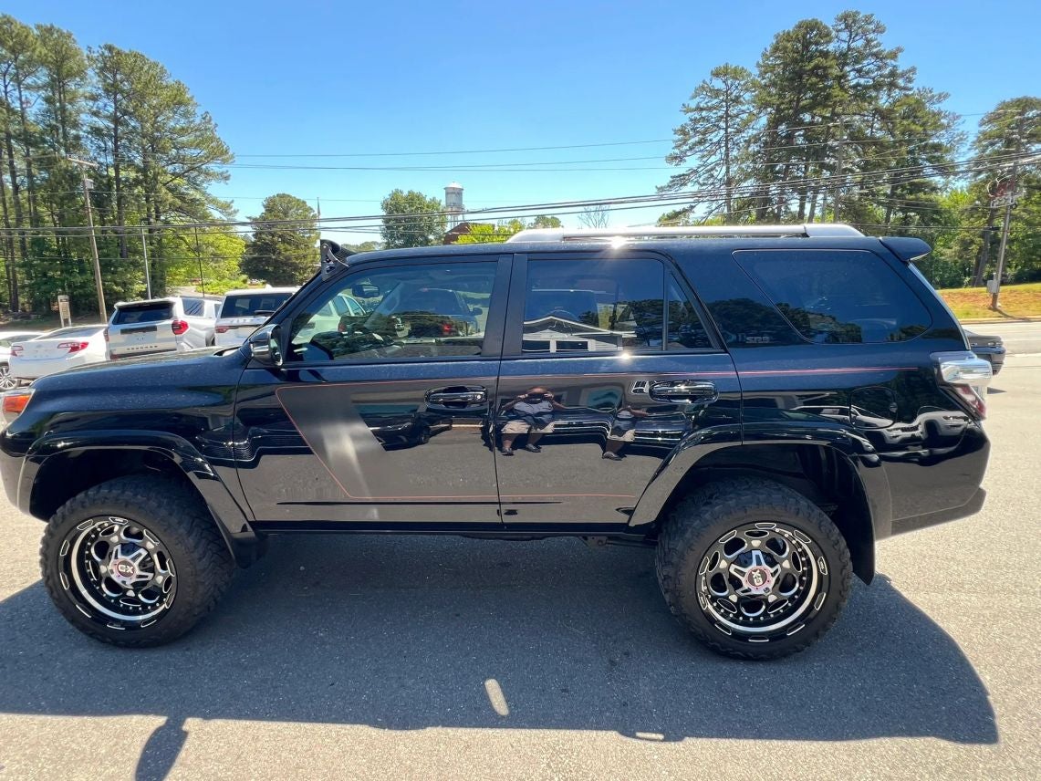2018 Toyota 4Runner SR5 Premium Sport Utility 4D