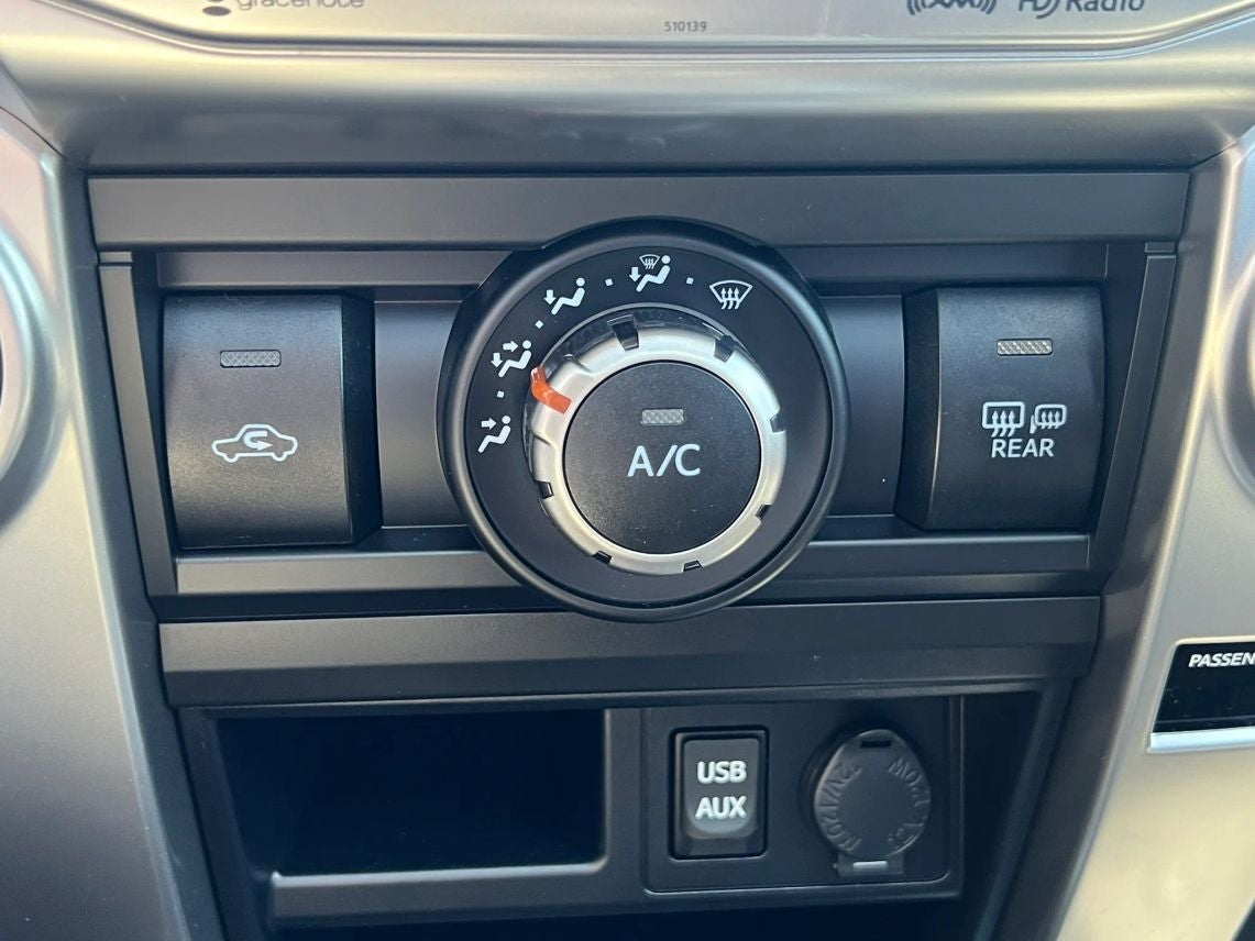 2018 Toyota 4Runner SR5 Premium Sport Utility 4D