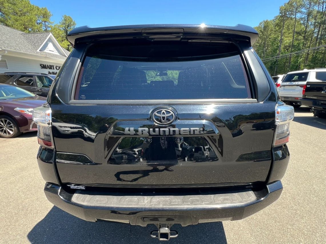 2018 Toyota 4Runner SR5 Premium Sport Utility 4D