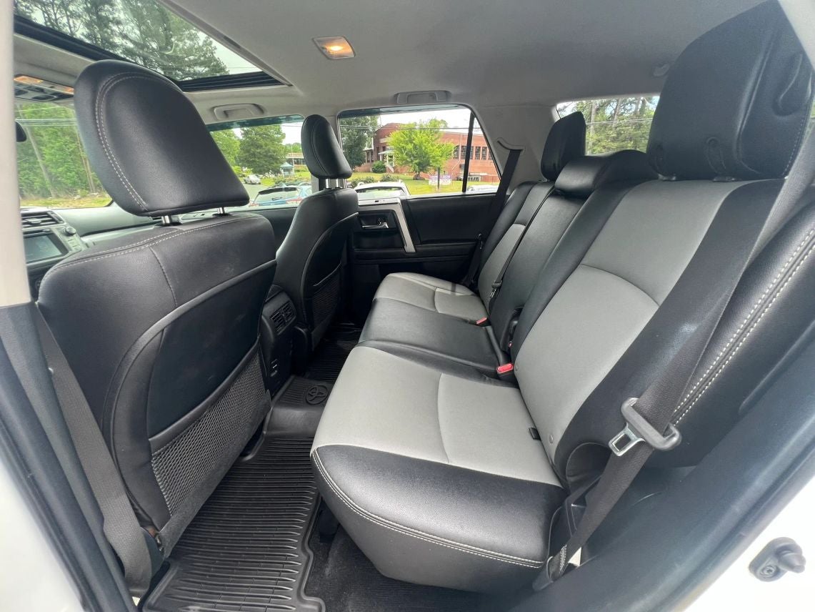 2018 Toyota 4Runner SR5 Premium Sport Utility 4D