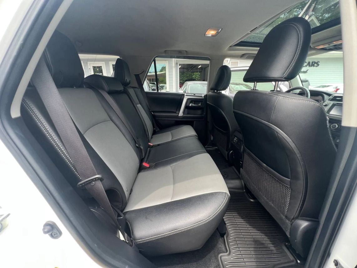 2018 Toyota 4Runner SR5 Premium Sport Utility 4D