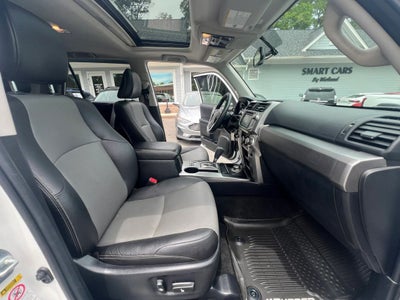 2018 Toyota 4Runner SR5 Premium Sport Utility 4D